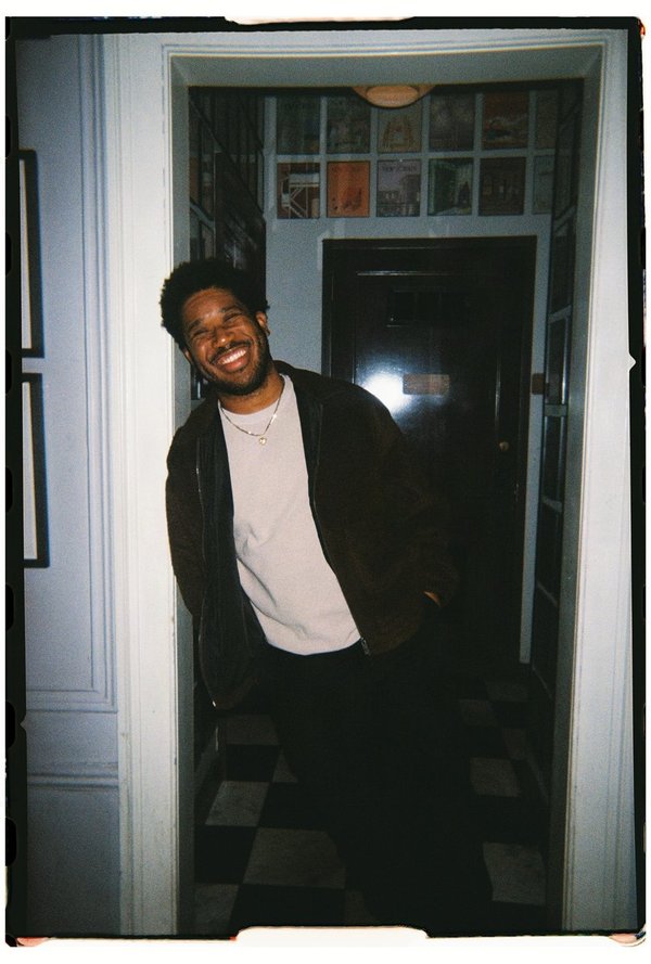 Disposable camera frame